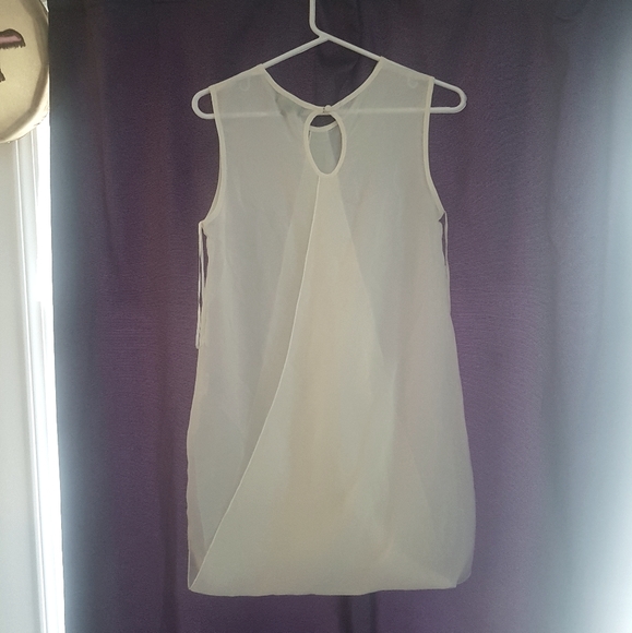 Sheer top - Picture 2 of 3